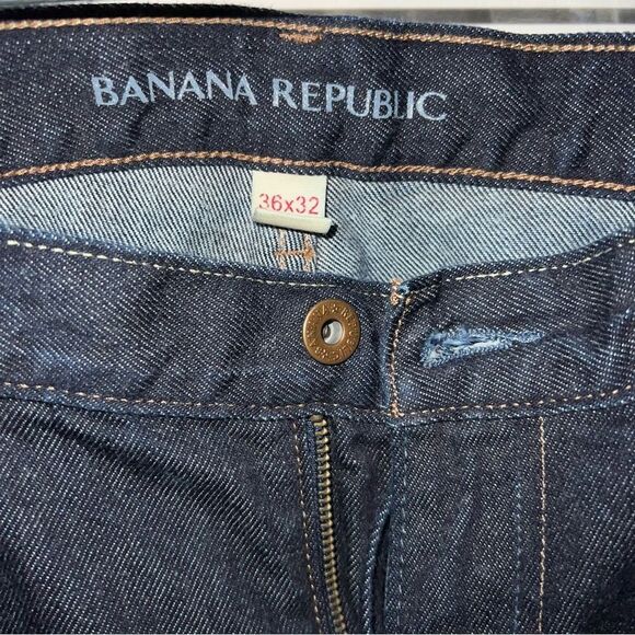 Banana Republic Men’s Vintage Straight Dark Blue Jeans - Picture 10 of 13